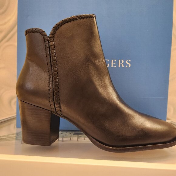 Jack Rogers, Women’s Cassidy Almond Toe Block Heel Booties. NIB. Size 8.5 - Picture 1 of 10